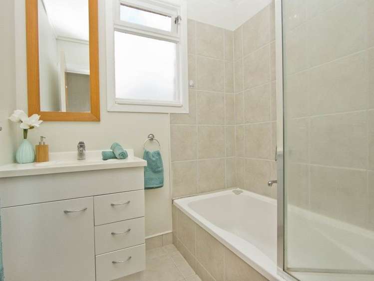 13 Pearce Crescent Taita_5