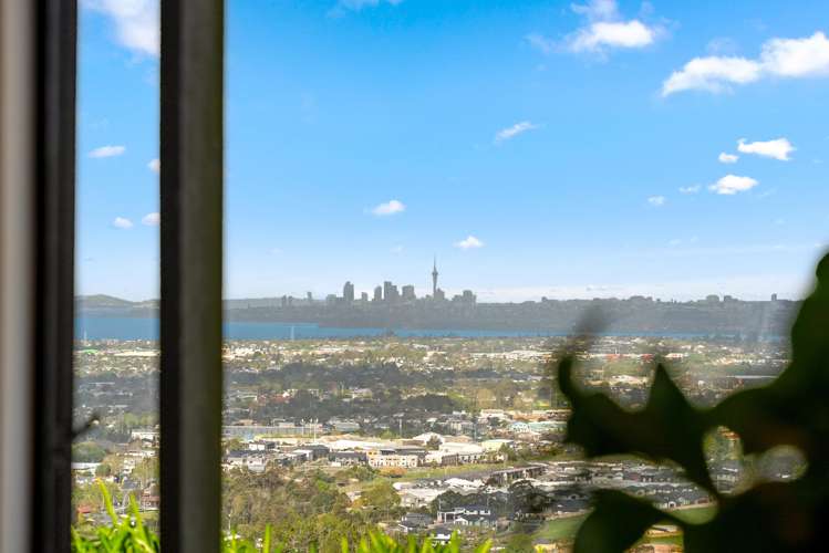 11 and 13 Puketaha Road_4