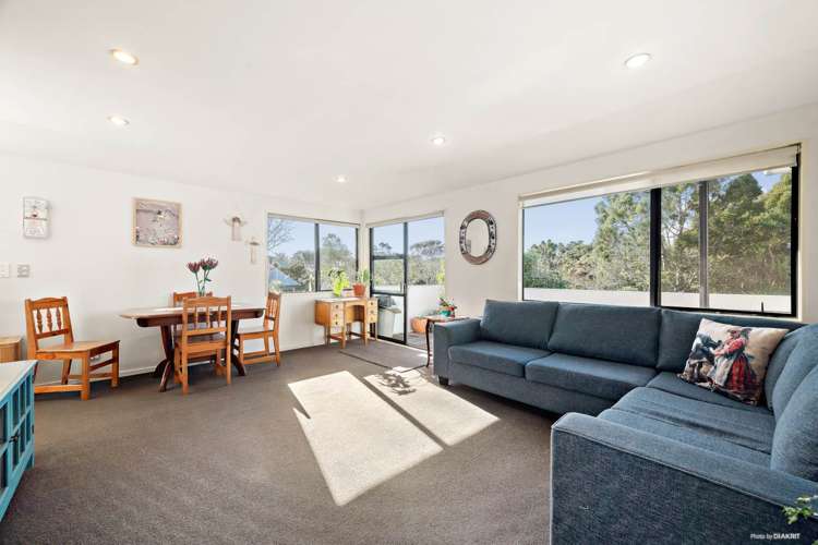 6/12 Wernham Place Northcote_6