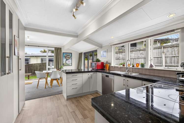 99 Gillies Avenue Hilltop_8