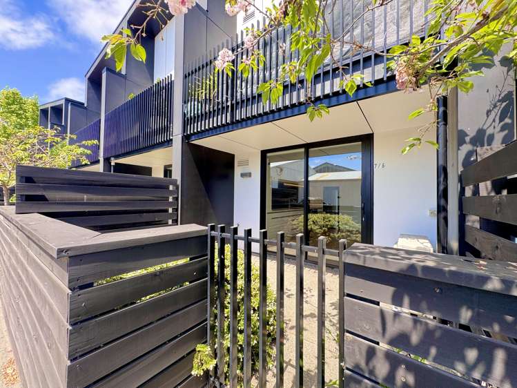 7/6 Waverley Street Sydenham_1