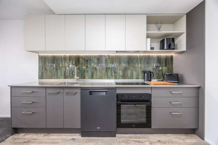 13L/3 Whitaker Place_5
