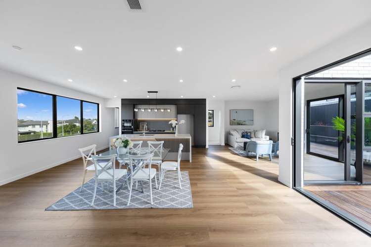 15 Awa Crescent_4