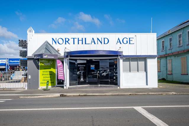 Investors - Iconic "Northland Age" Building!