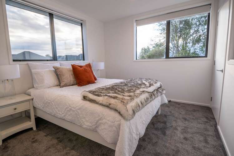 10/137 Tirimoana Road Te Atatu South_8