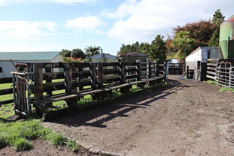 970 Pembroke Road West Stratford West_22