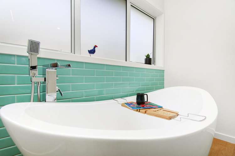 206 Navigation Drive Whitby_21