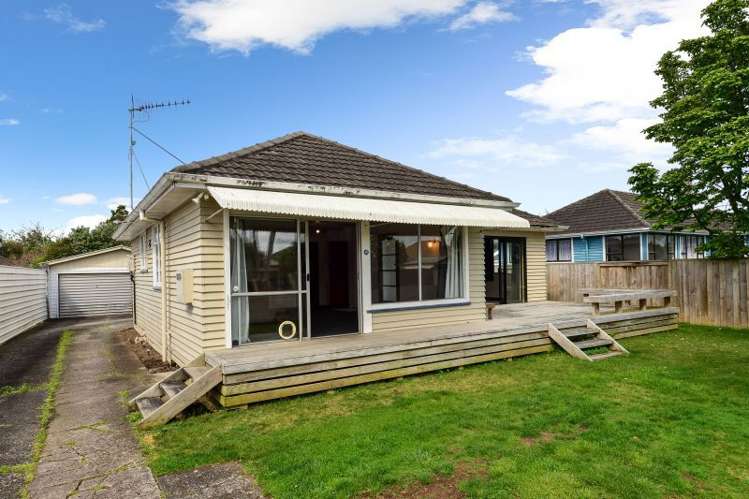 42 Montgomery Crescent_5