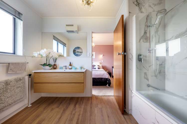 22 Aspiring Terrace Wanaka_13