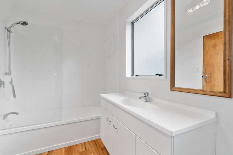 14 Frederick Street Carterton_9