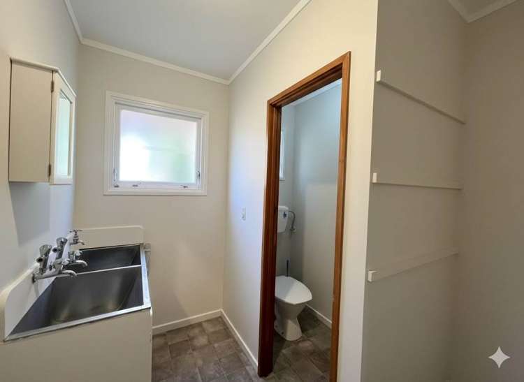 97 White Swan Road Mt Roskill_4