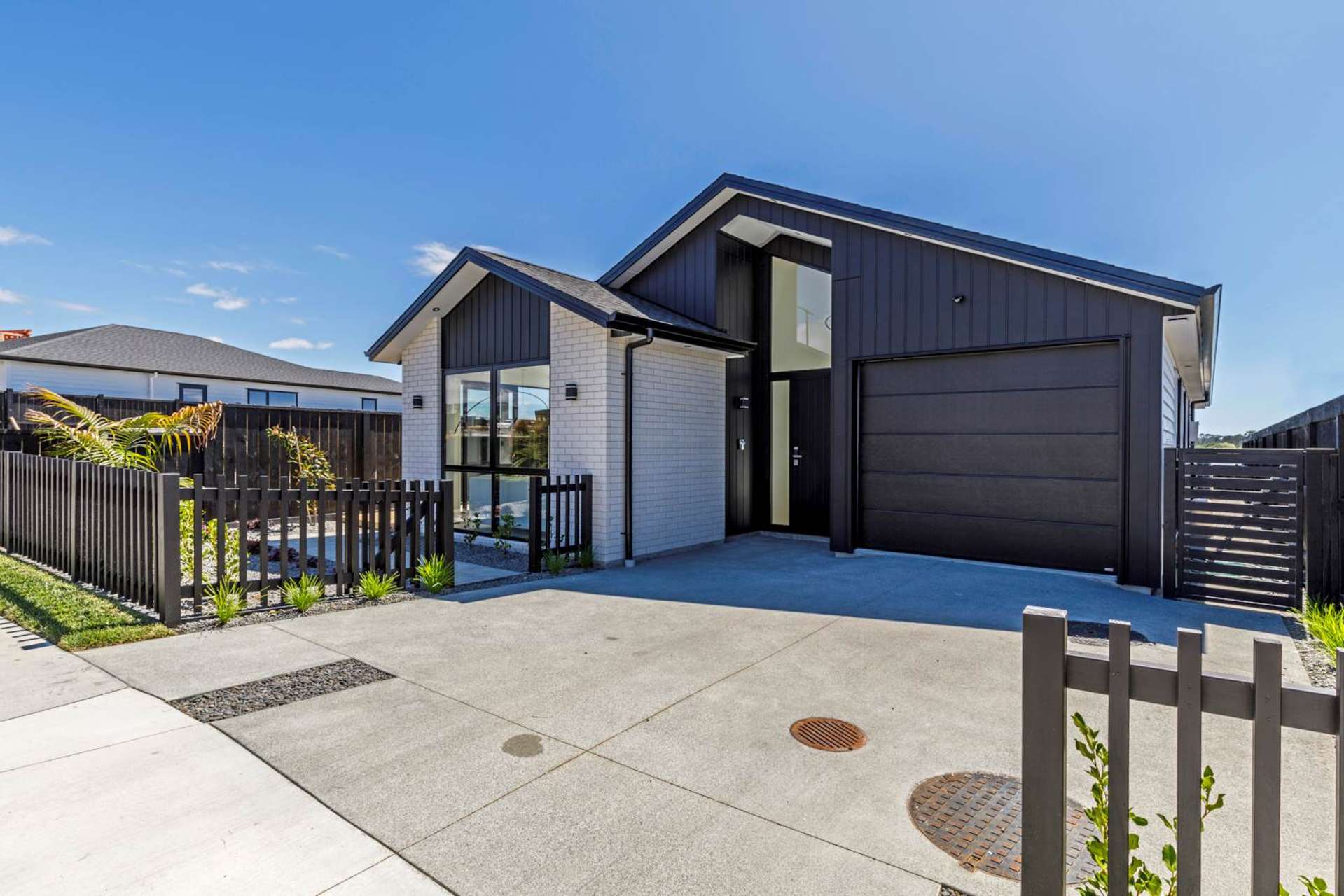 51 Parkland Loop Wainui_0