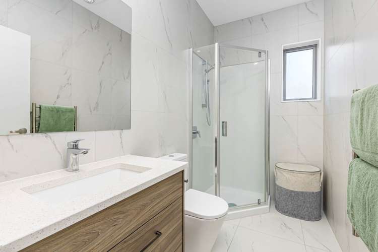 4 Betsy Lane Wainui_14