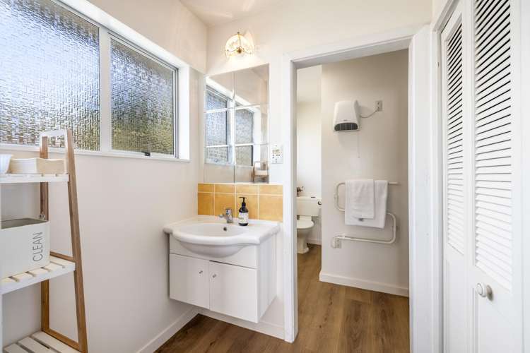 230 Avonhead Road Avonhead_26