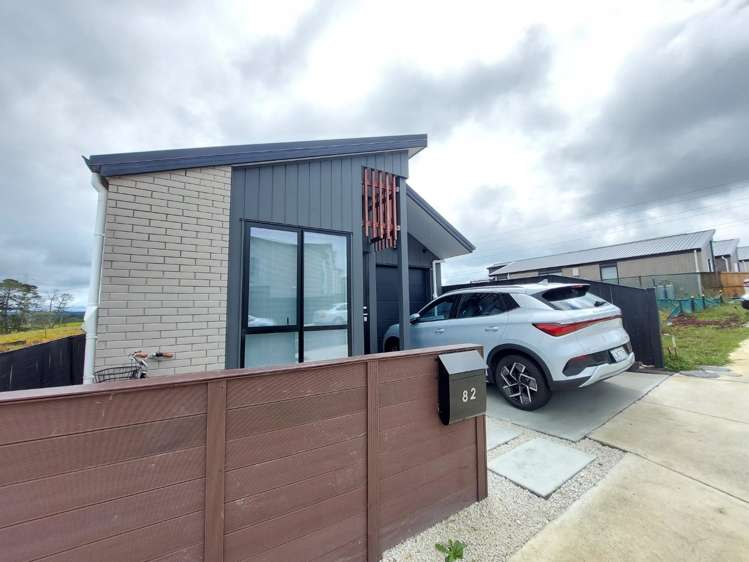 82 Puwha Street Massey_7