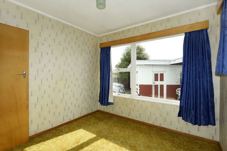 12 Durham Street Stoke_11