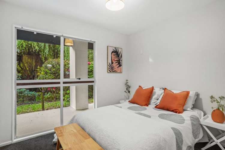 5 Holmcroft Court Cracroft_17