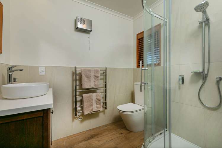 12c Kimberly Grove Greenhithe_13