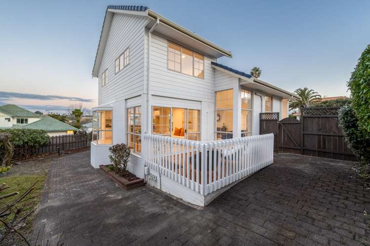 8 Covina Place Somerville_19