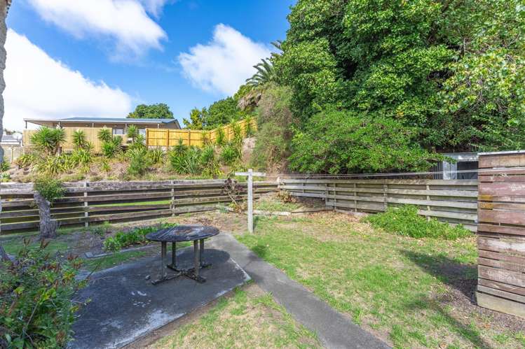 101 Norfolk Crescent Otaki Beach_6