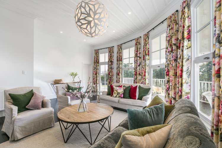 59 Busby Hill Havelock North_7