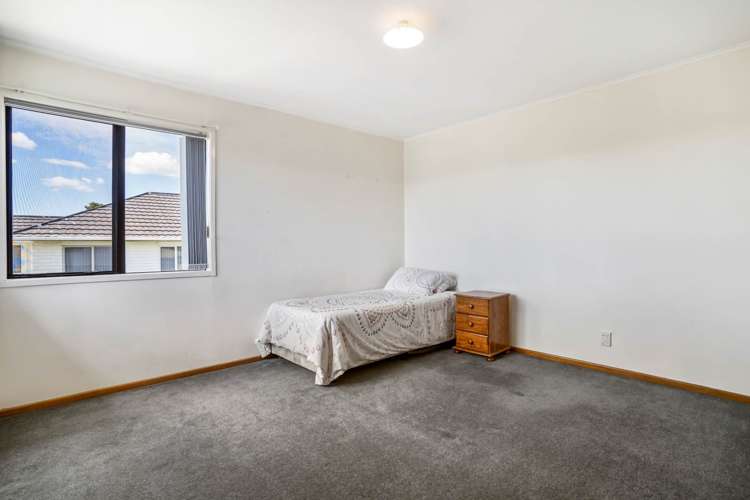 25a Kimber Hall Avenue Mount Roskill_11