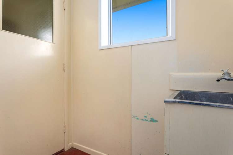 12 Howell Road Taneatua_10