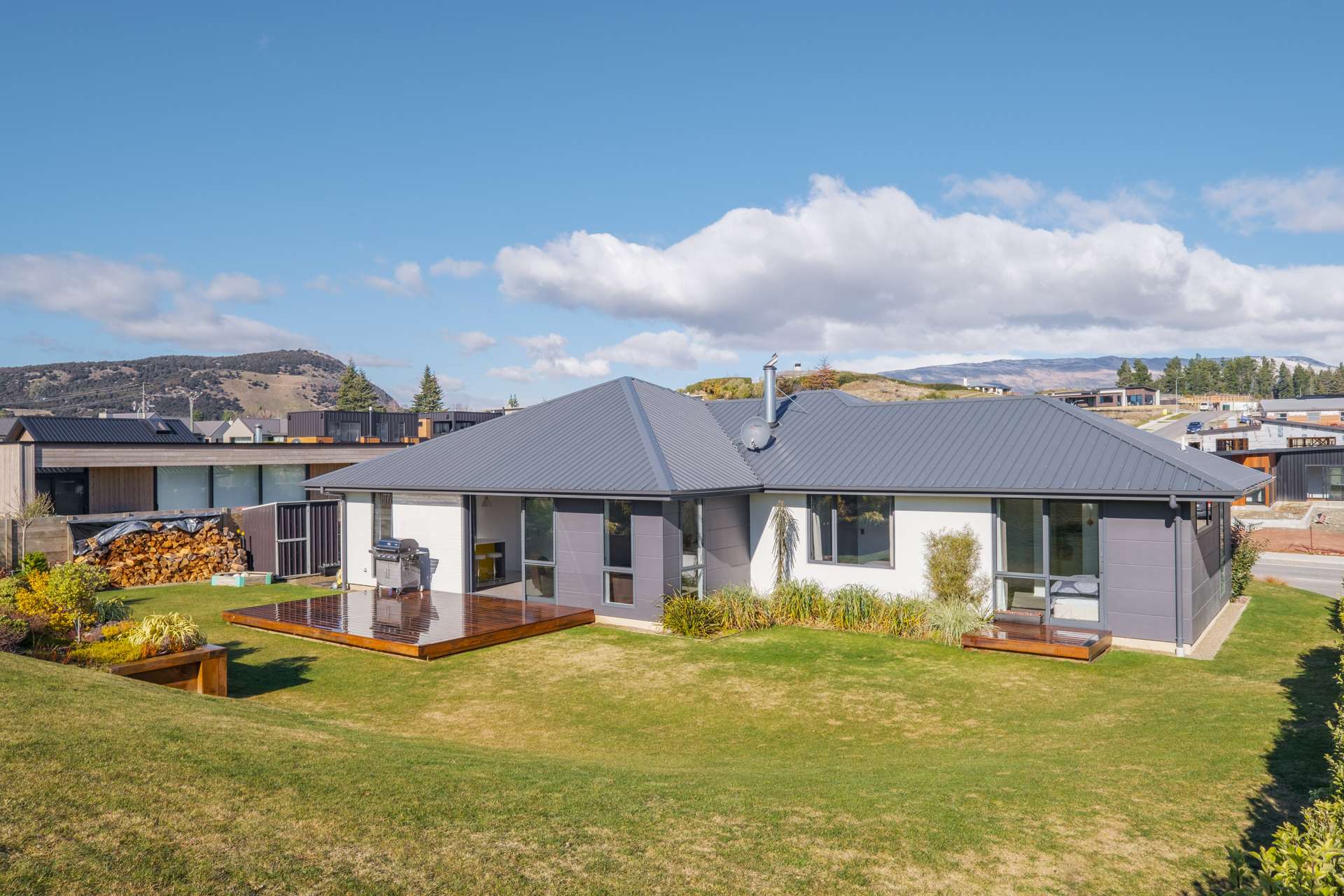 218 Aubrey Road Wanaka_0