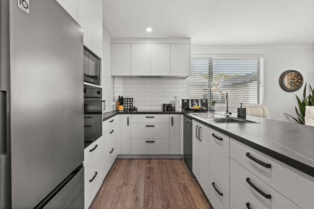 Effortless Modern Living