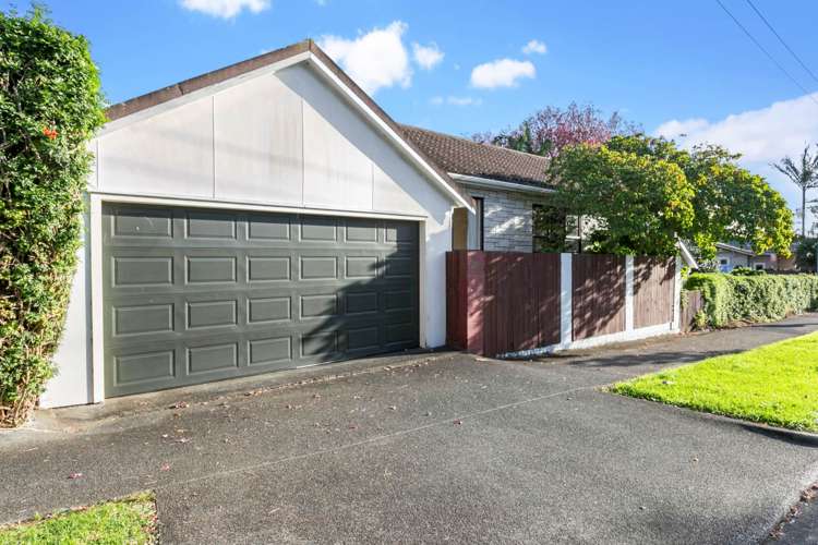 28 Henley Road Mount Eden_16