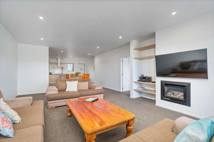 17/73 South Highway Whitianga_6