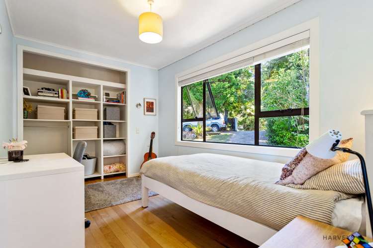 282 Shaw Road Titirangi_10