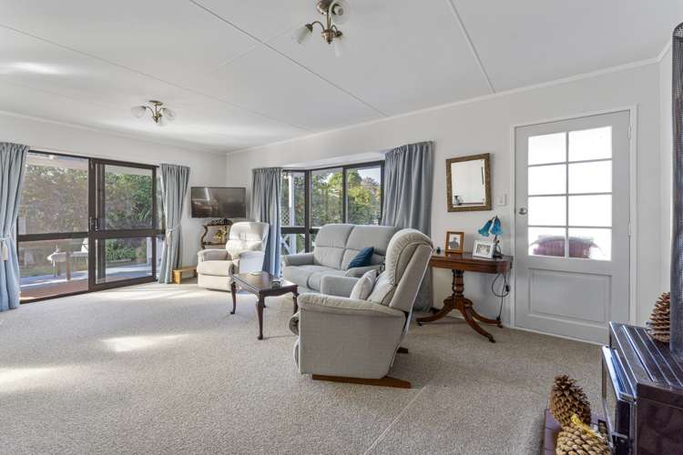 63 Convent Road Otaki_5