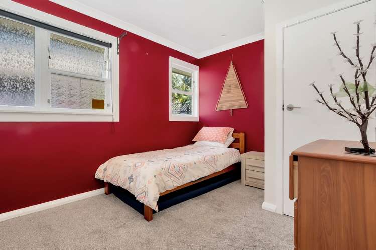 8 Dell Way Judea_12
