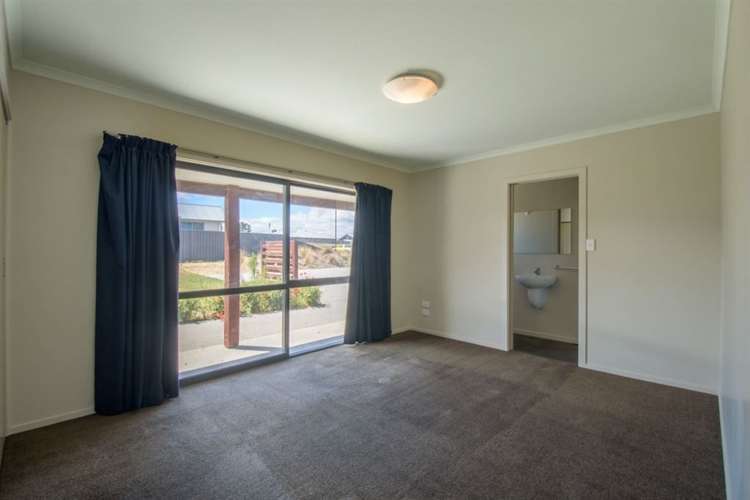 47 Ferry Lane Cromwell_14