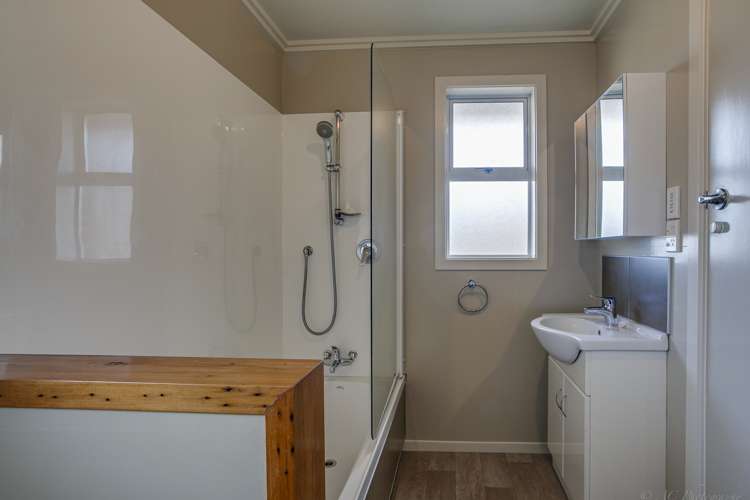 143 Selwyn Street Waimataitai_9