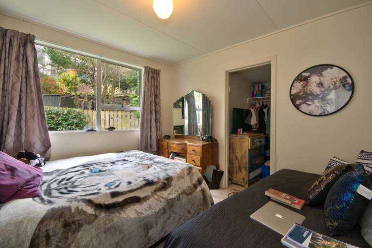 17c Arawata Terrace Fernhill/Sunshine Bay_11