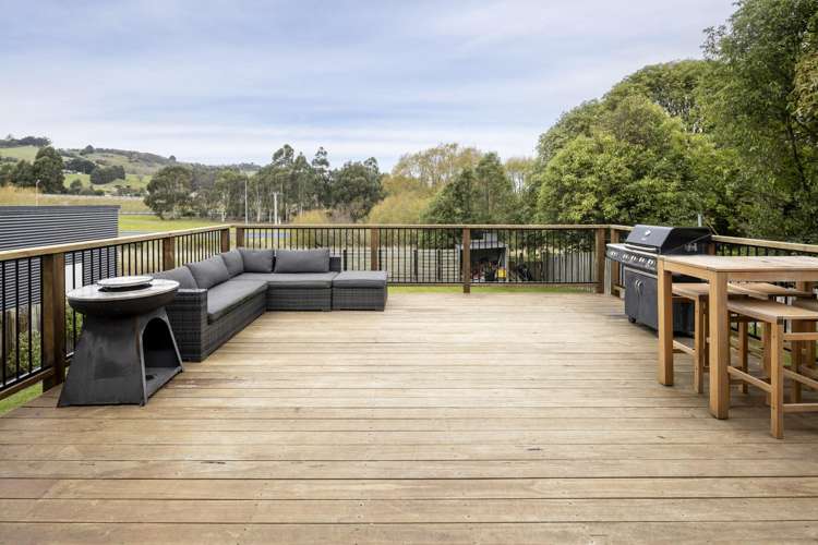 28 Waldron Crescent Green Island_10