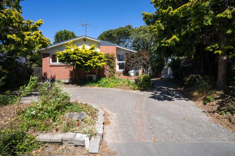 55 Woodbury Street Russley_28