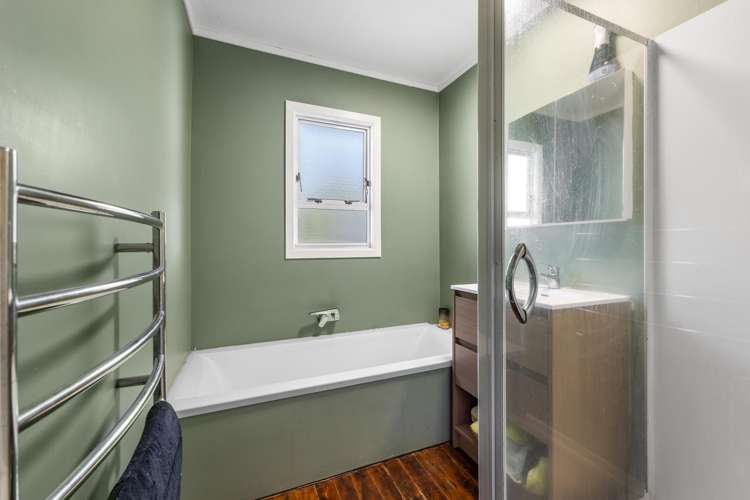 32 Lawry Street Blagdon_9