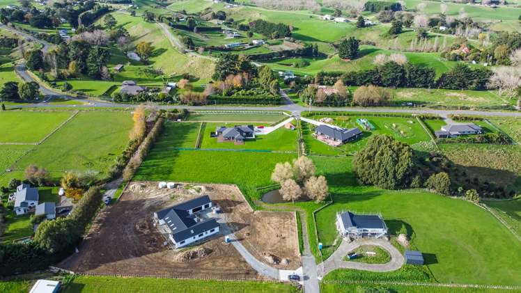 Lot 8 Te Kahu Lane Halcombe_9