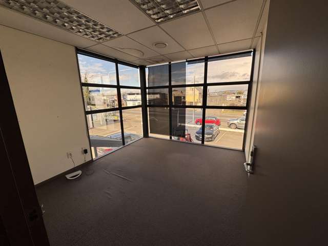 129 Maraekakaho Road  ( Office - Warehouse ) Camberley_2