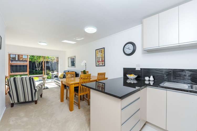 4/24 Campbell Road Royal Oak_8