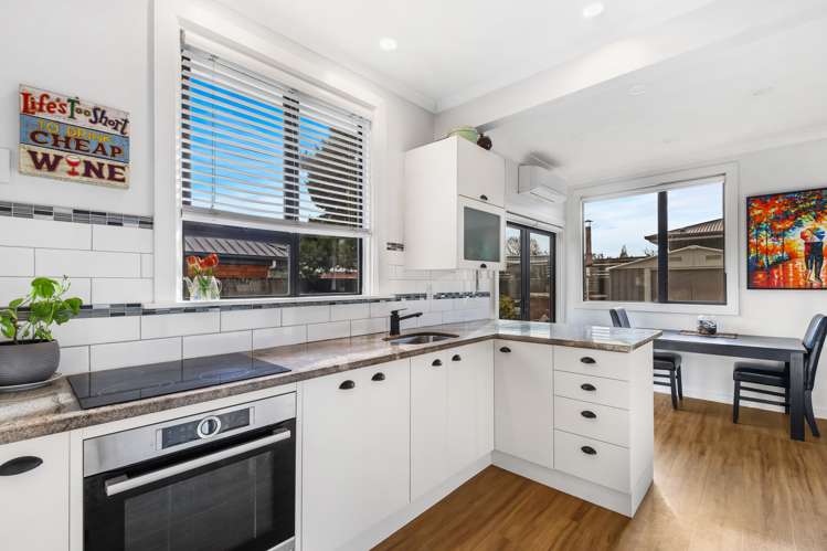 249 Hills Road Mairehau_5