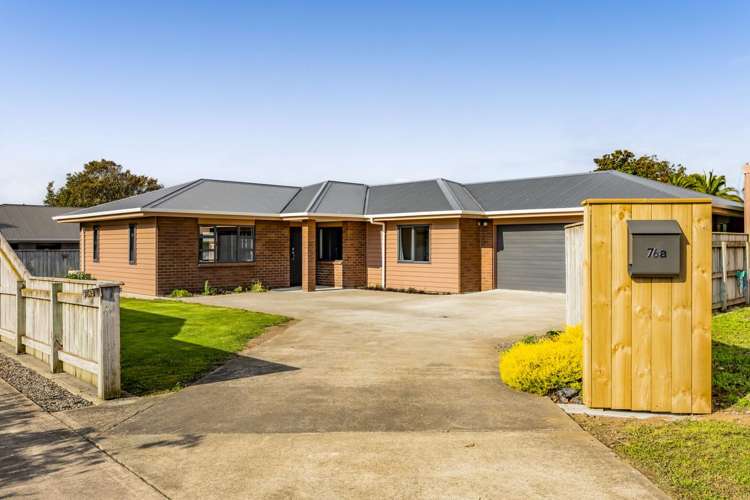 76A Glover Road Hawera_15