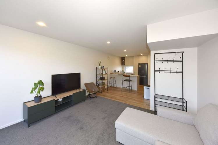 73 Bampton Street Shirley_7