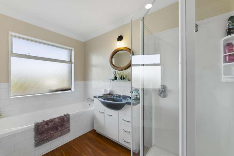 105a Hall Road Sawyers Bay_23