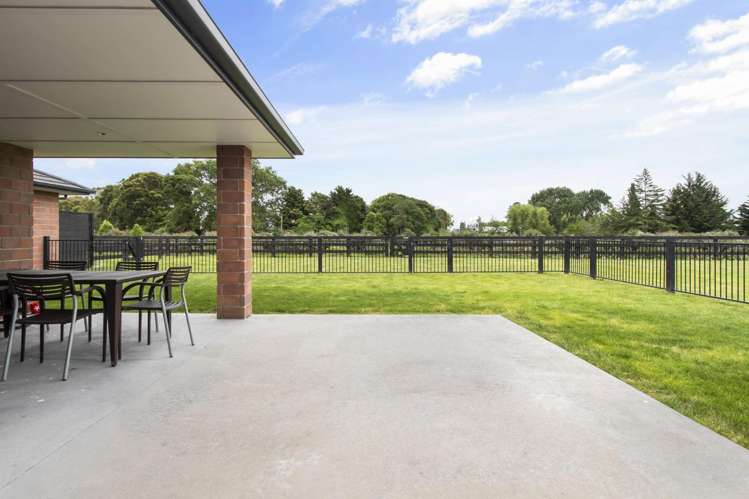 37 Mike Smith Drive Cambridge_18