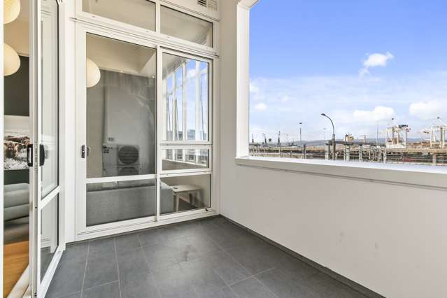 114/107 Thorndon Quay Pipitea_3