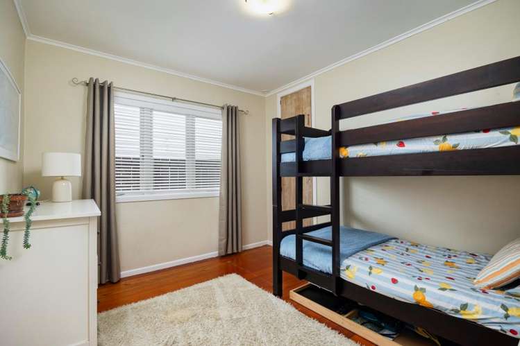 18 Vinter Terrace Mount Albert_17